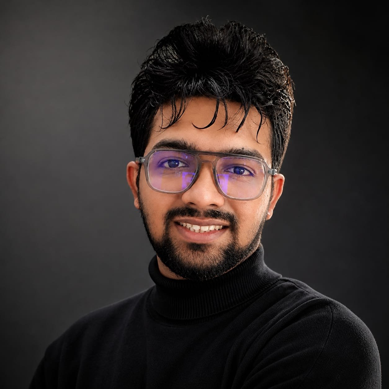 Firdous Shaikh, Senior SEO Analyst